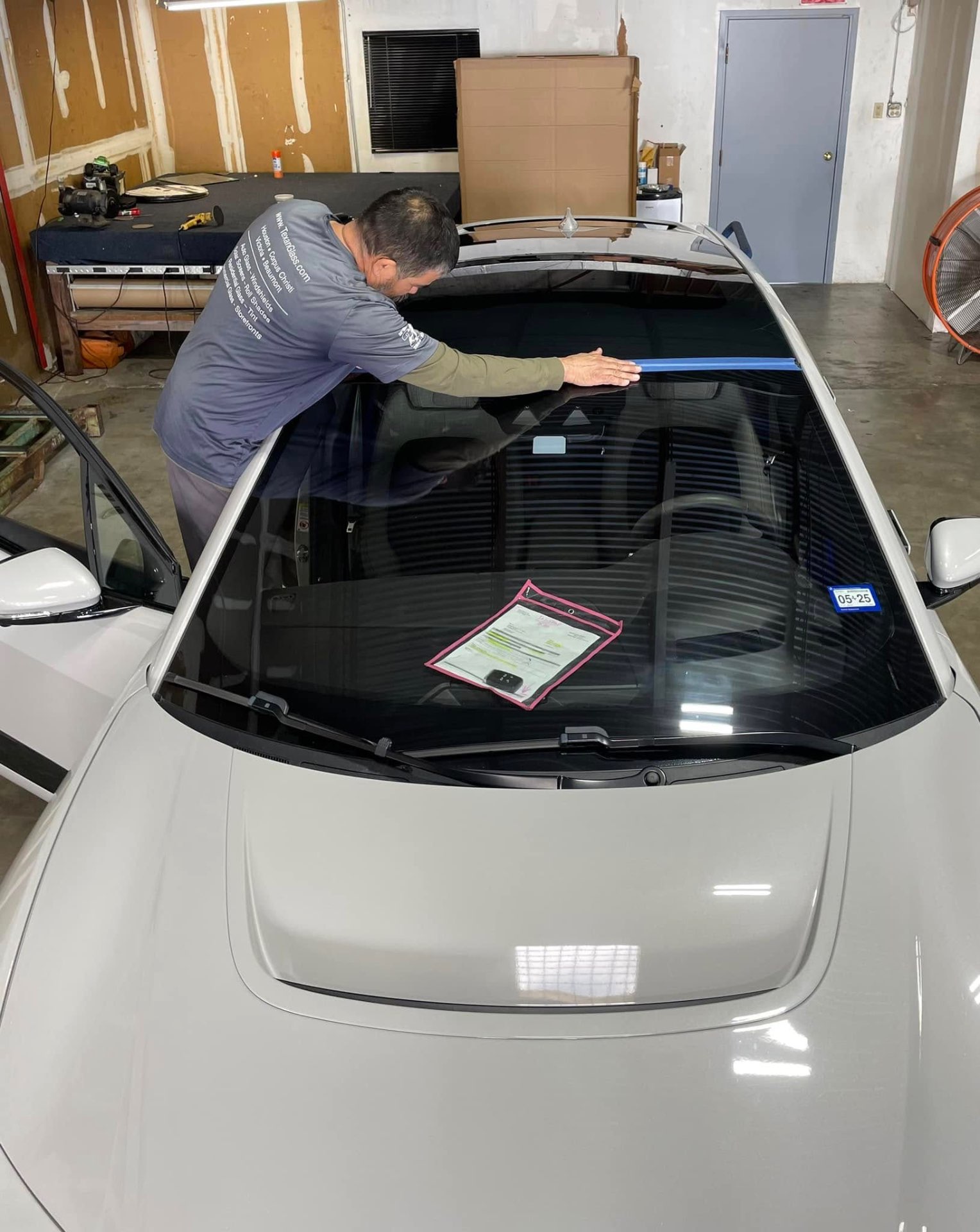 Windshield replacement service in Corpus Christi, TX